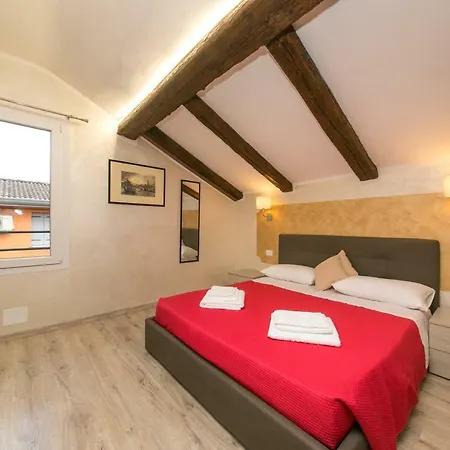 Red Lion Guest House-3
